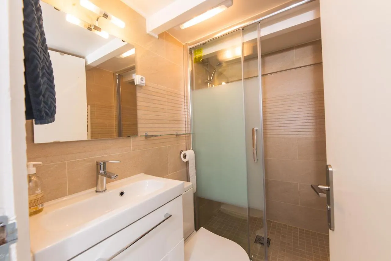 Loft Latin Apartment Paris