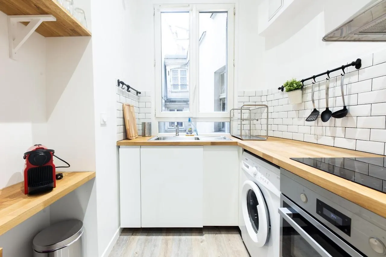 Loft Latin Apartment Paris